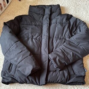 Women’s  Black Puffer Jacket